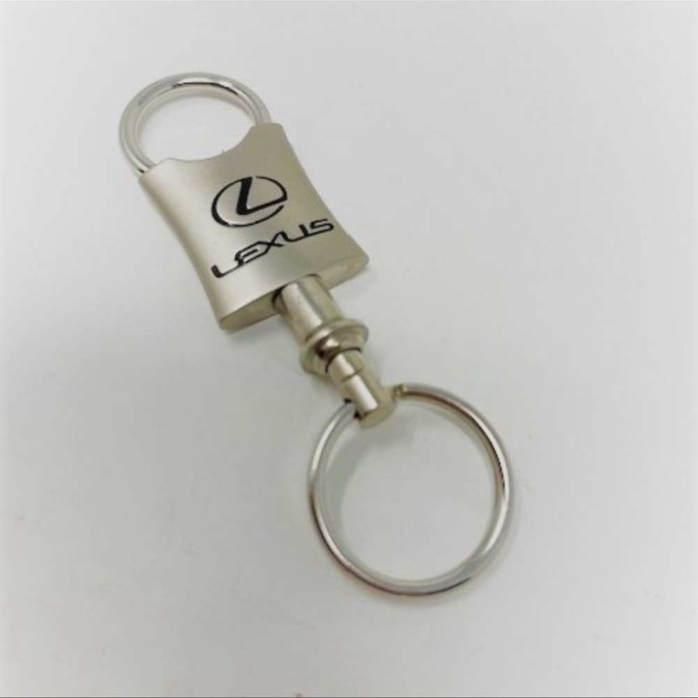Lexus (ira Lexus) Brushed Silver Key Chain